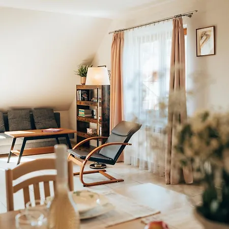 Rodzinny Folker Apartman